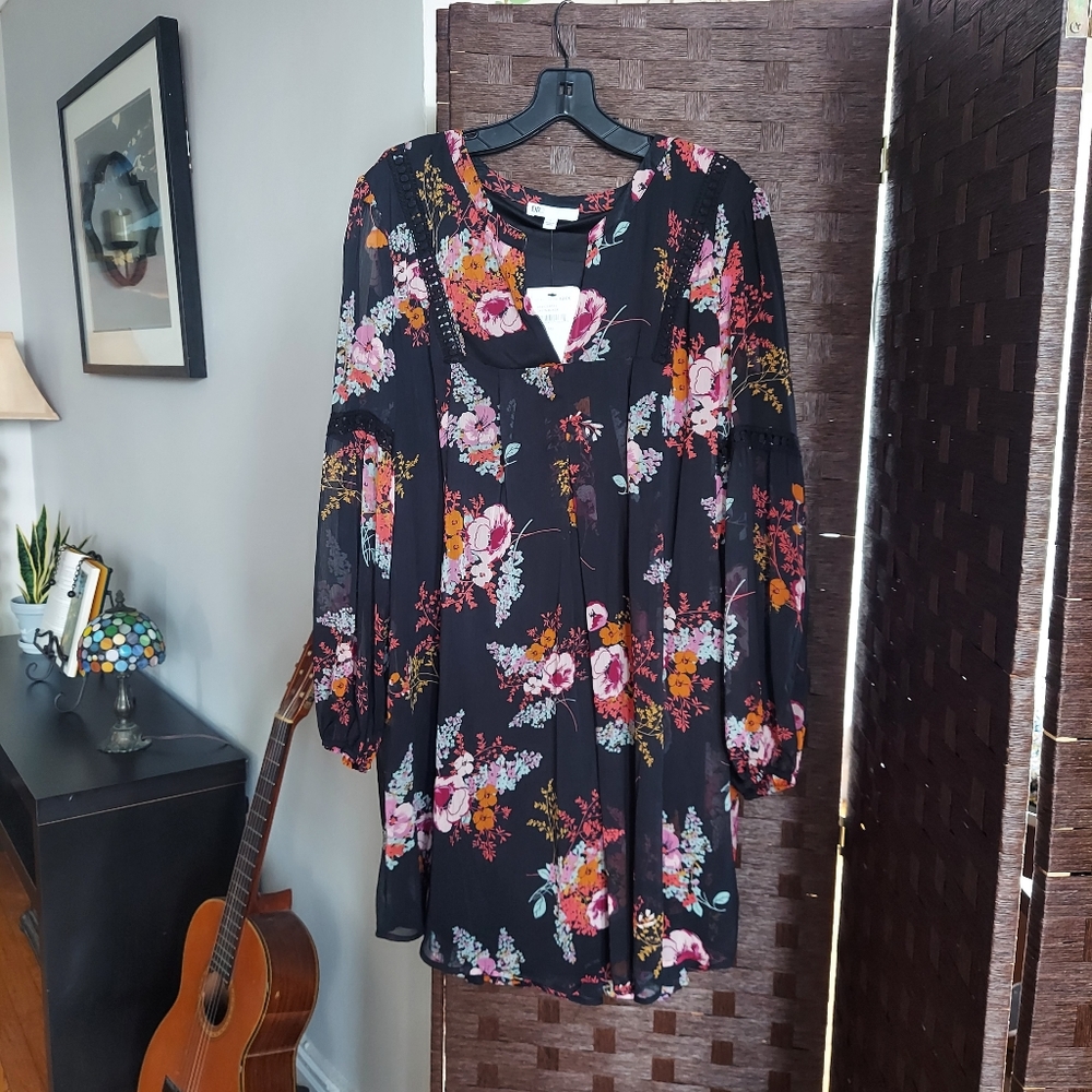 DR2 by Daniel Rainn Flowy Dress